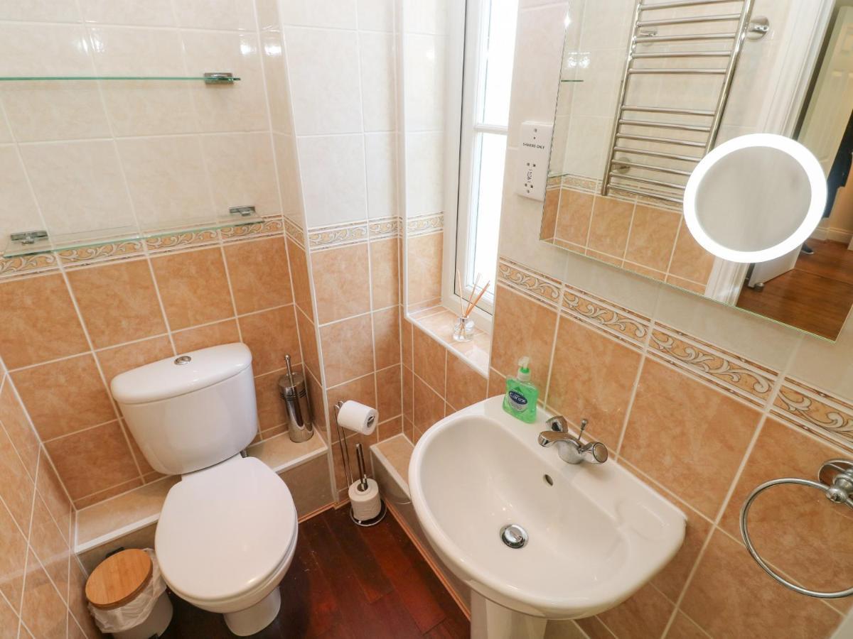 Apartament Seashells Tenby Zewnętrze zdjęcie