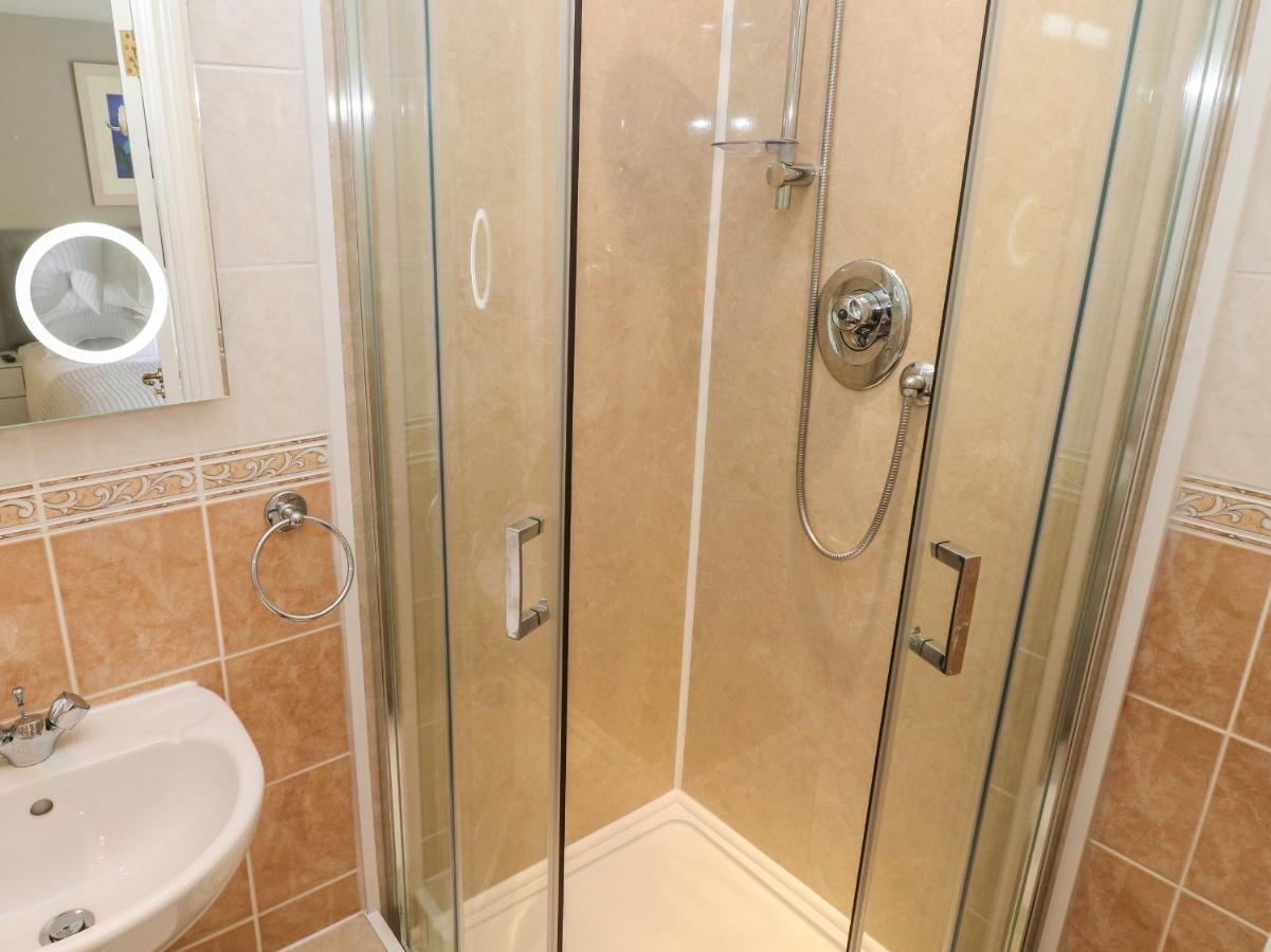 Apartament Seashells Tenby Zewnętrze zdjęcie